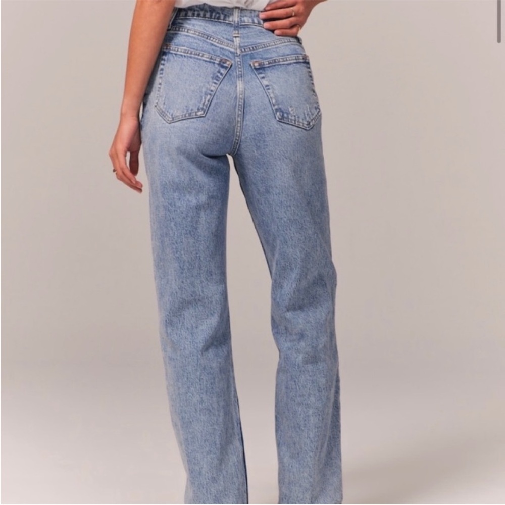 Abercrombie & Fitch The Dad High Rise Jeans - Picture 2 of 6